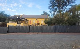 Cobble Stone Court